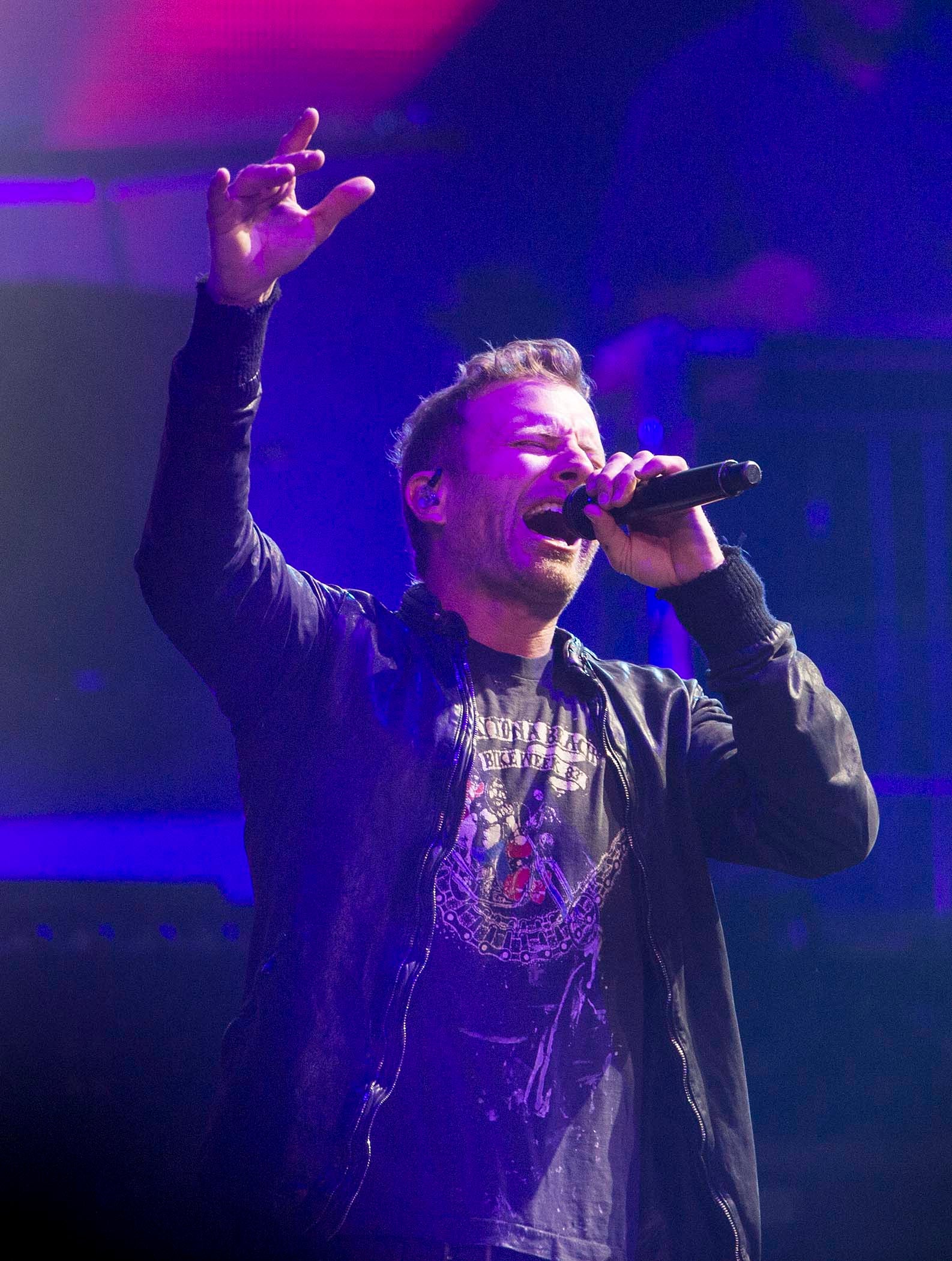 Dierks Bentley w/ Cole Swindell & Jon Pardi